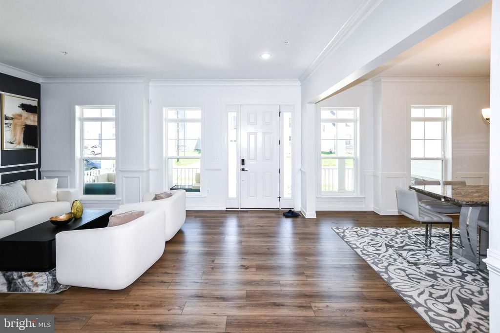 Image 23 of property listing at 15921 HYDE PARK PL, Bowie, MD 20716
