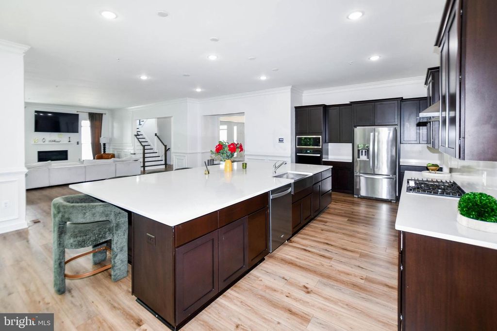 Image 29 of property listing at 15921 HYDE PARK PL, Bowie, MD 20716
