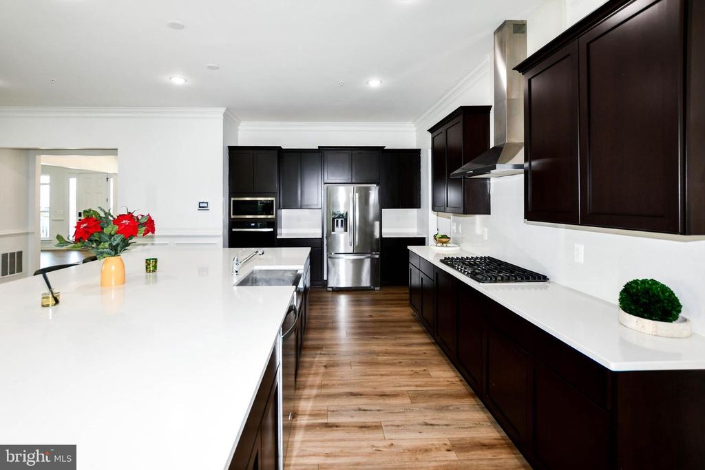 Image 30 of property listing at 15921 HYDE PARK PL, Bowie, MD 20716