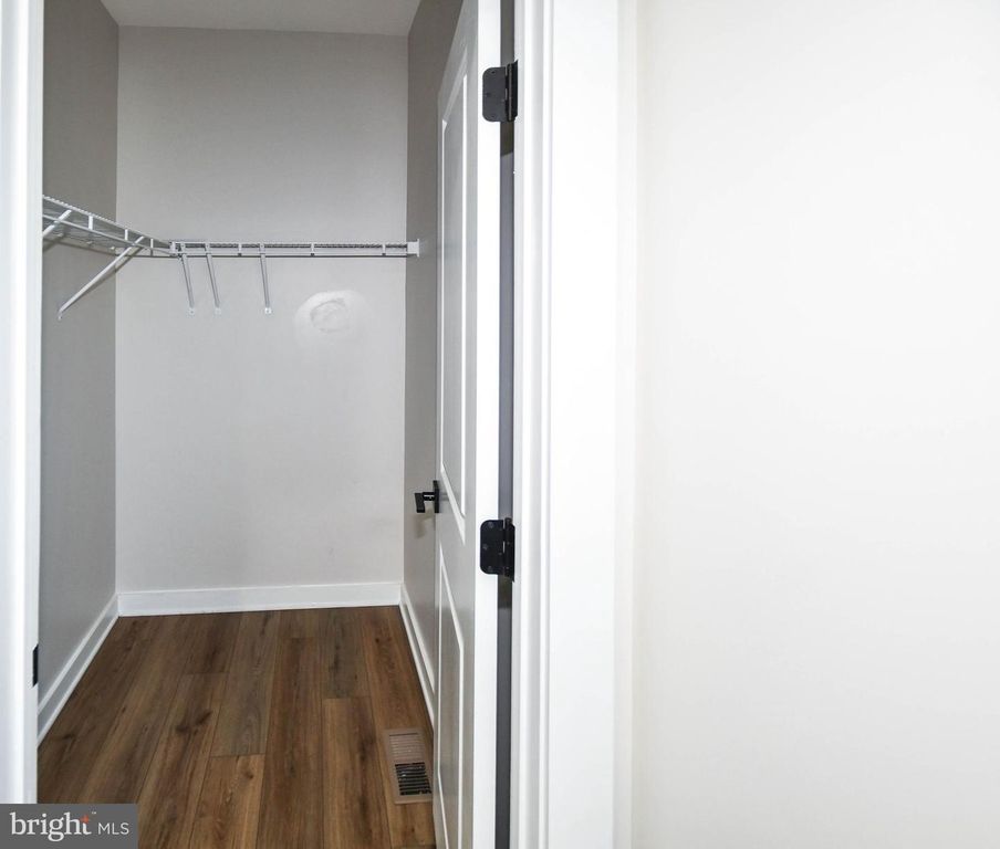 Image 44 of property listing at 15921 HYDE PARK PL, Bowie, MD 20716