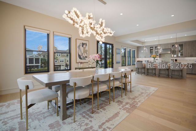 5 Barrier Beach Cv, Hilton Head Island, SC 29928