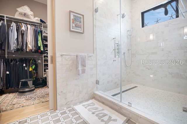 5 Barrier Beach Cv, Hilton Head Island, SC 29928