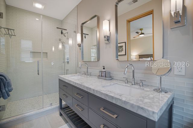 5 Barrier Beach Cv, Hilton Head Island, SC 29928