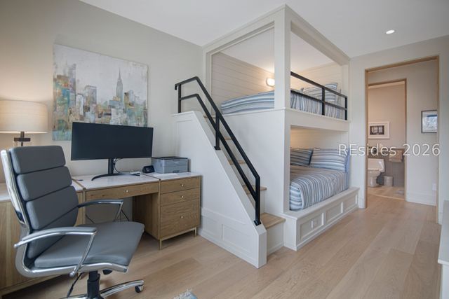 5 Barrier Beach Cv, Hilton Head Island, SC 29928