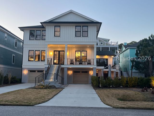 5 Barrier Beach Cv, Hilton Head Island, SC 29928