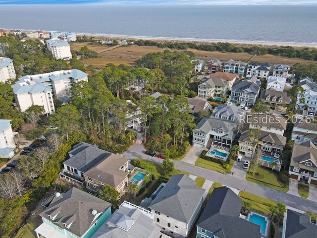 5 Barrier Beach Cv, Hilton Head Island, SC 29928