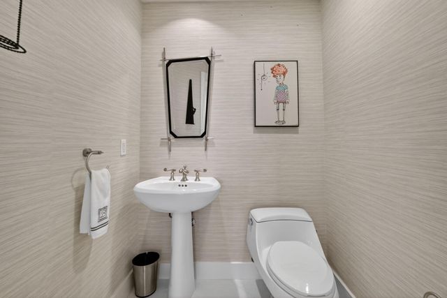 4600 N Ocean Drive 801, Singer Island, FL 33404