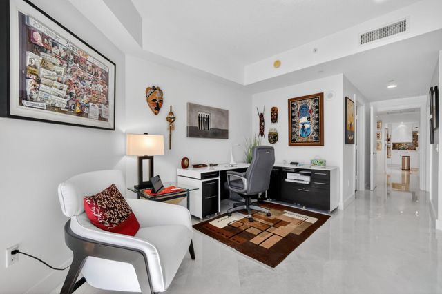 4600 N Ocean Drive 801, Singer Island, FL 33404