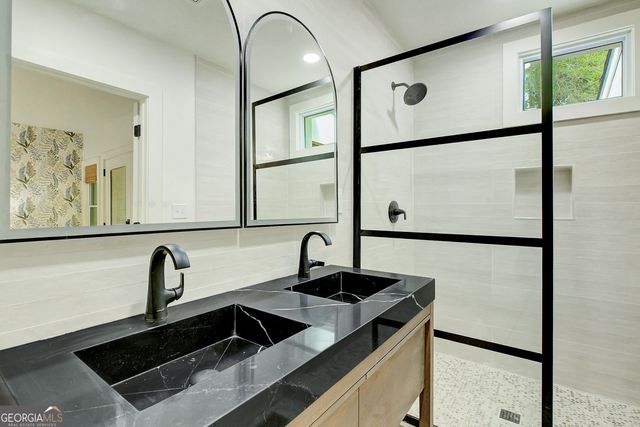 1747 Cascade Terrace SW, Atlanta, GA 30311