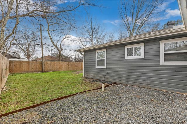 6721 Madrid Street, Houston, TX 77021