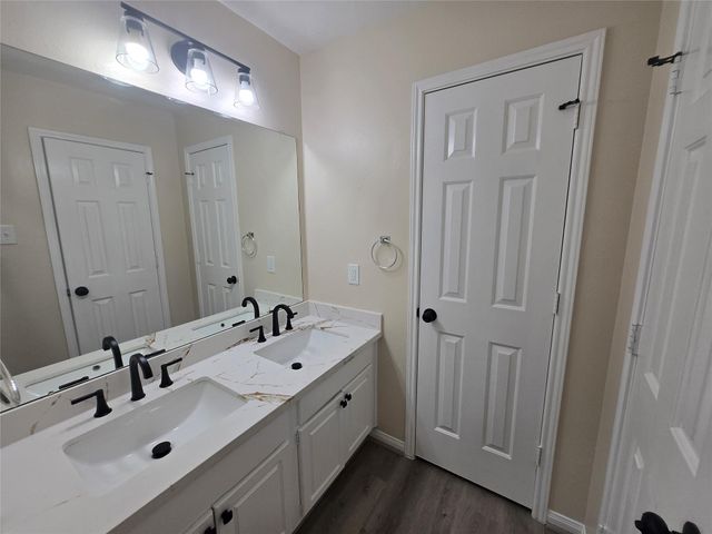 1806 Laurel Bay Drive, Houston, TX 77014