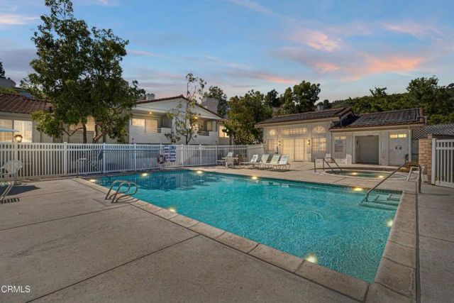 2533 Antonio Drive 302, Camarillo, CA 93010