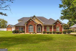 449 Glouchester Drive, Locust Grove, GA 30248