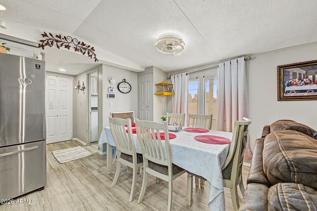 695 S ELLSWORTH Road S, Mesa, AZ 85208