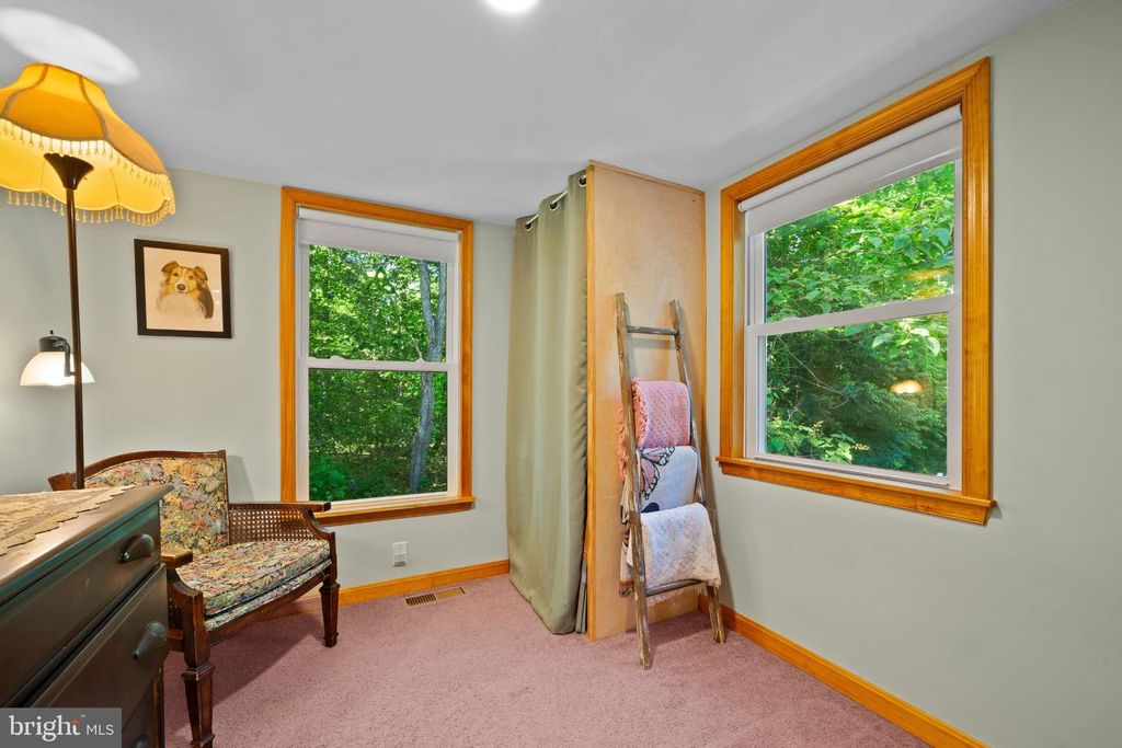 Image 9 of property listing at 753 GILBERT RD, Aberdeen, MD 21001