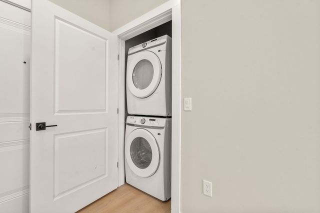 7 Cross St 202, Wilmington, MA 01887
