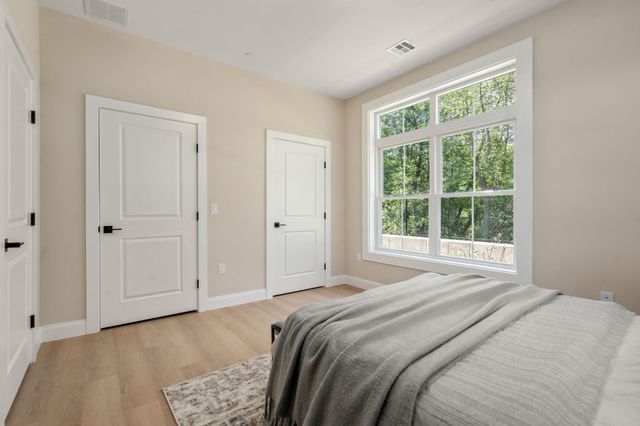 7 Cross St 202, Wilmington, MA 01887
