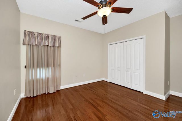 5005 Patriot Park Drive SE, Owens Cross Roads, AL 35763
