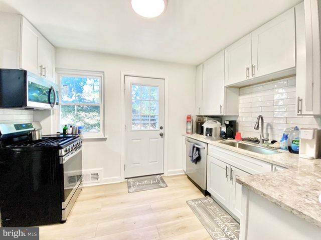 6412 ELLIOTT PL, Hyattsville, MD 20783