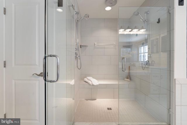 704 ROANE HOLLOW LN, Annapolis, MD 21401