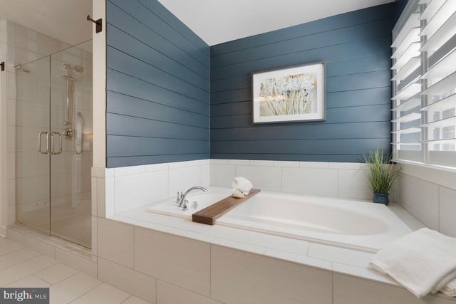 704 ROANE HOLLOW LN, Annapolis, MD 21401