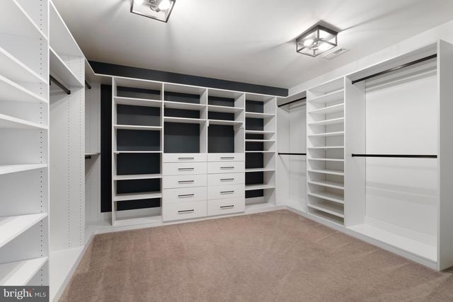 704 ROANE HOLLOW LN, Annapolis, MD 21401