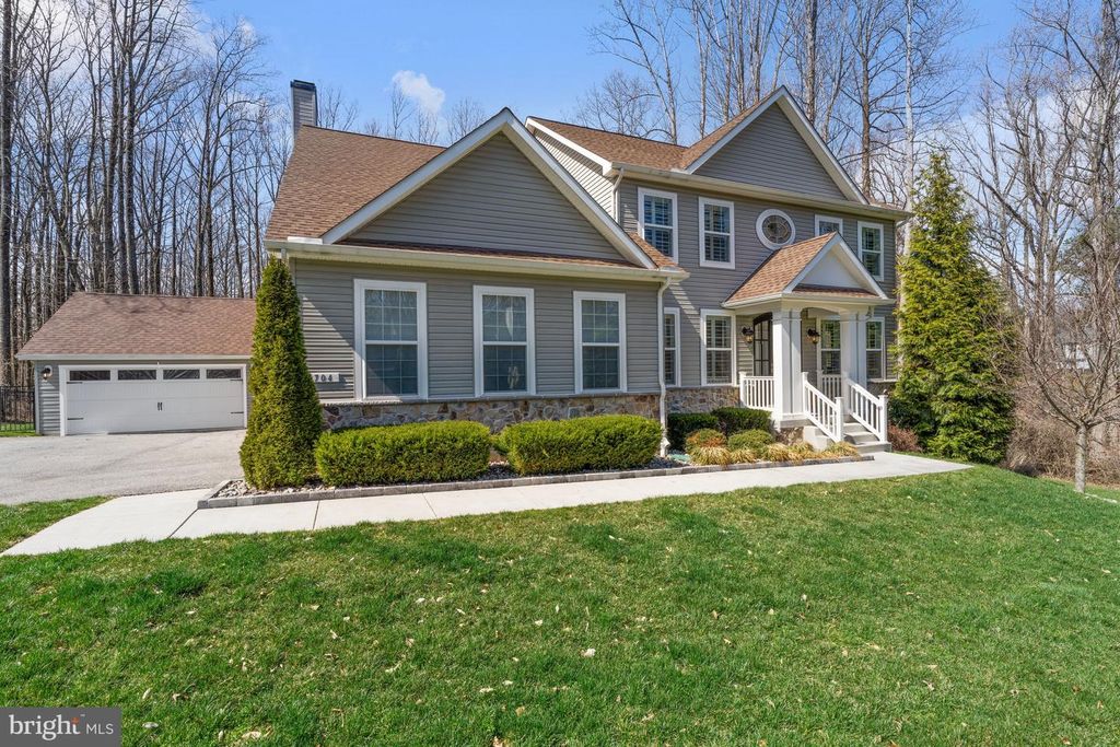 704 ROANE HOLLOW LN, Annapolis, MD 21401