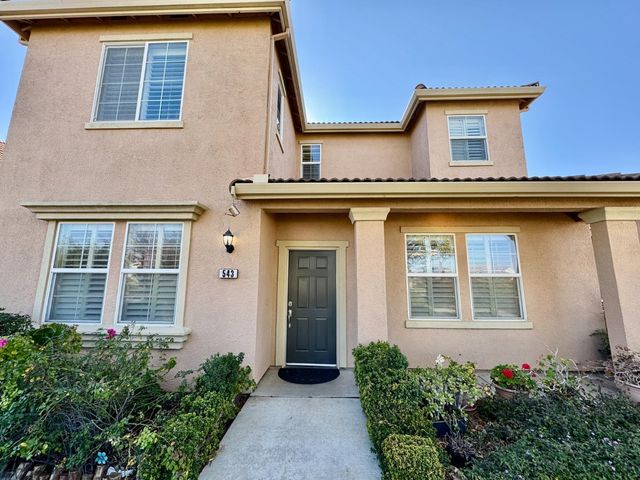 543 Machado St, Los Banos, CA 93635