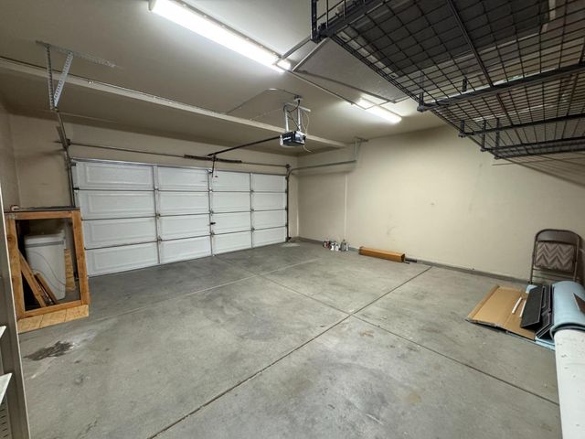 543 Machado St, Los Banos, CA 93635