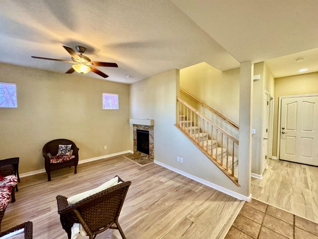 543 Machado St, Los Banos, CA 93635