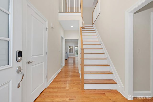 2 Maddie Court, Colonia, NJ 07067