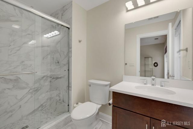 2 Maddie Court, Colonia, NJ 07067