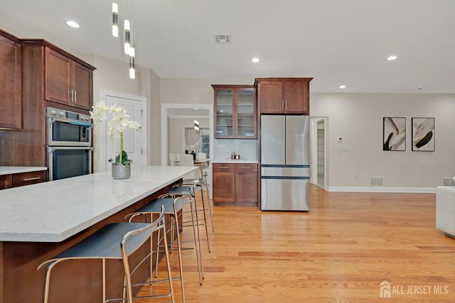 2 Maddie Court, Colonia, NJ 07067