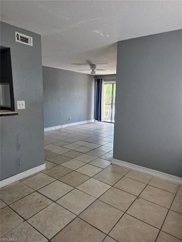 2835 Winkler AVE 215, Fort Myers, FL 33916