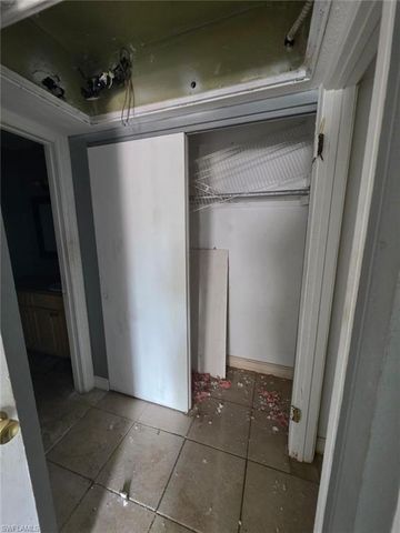 2835 Winkler AVE 215, Fort Myers, FL 33916