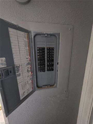 2835 Winkler AVE 215, Fort Myers, FL 33916