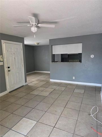 2835 Winkler AVE 215, Fort Myers, FL 33916