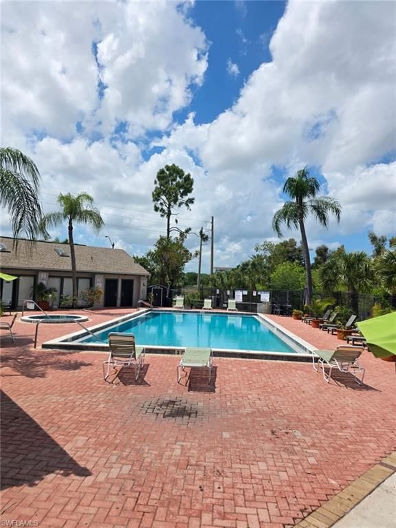 2835 Winkler AVE 215, Fort Myers, FL 33916