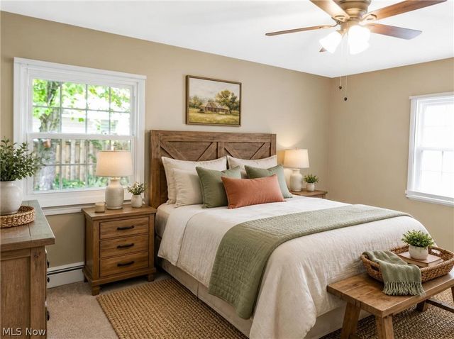 7386 Lake Road, Madison, OH 44057