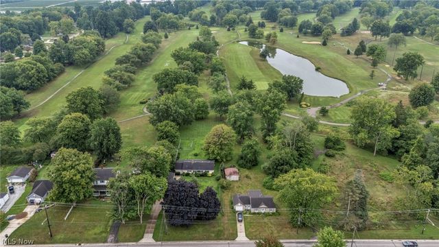 7386 Lake Road, Madison, OH 44057
