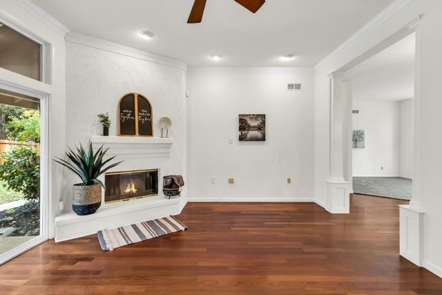 9431 Canyon Lake Ln, Orangevale, CA 95662