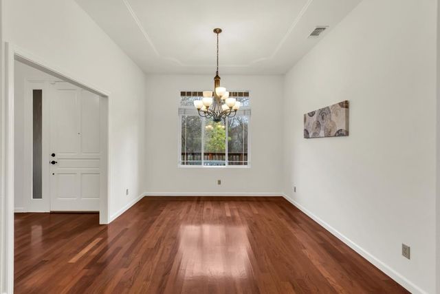 9431 Canyon Lake Ln, Orangevale, CA 95662