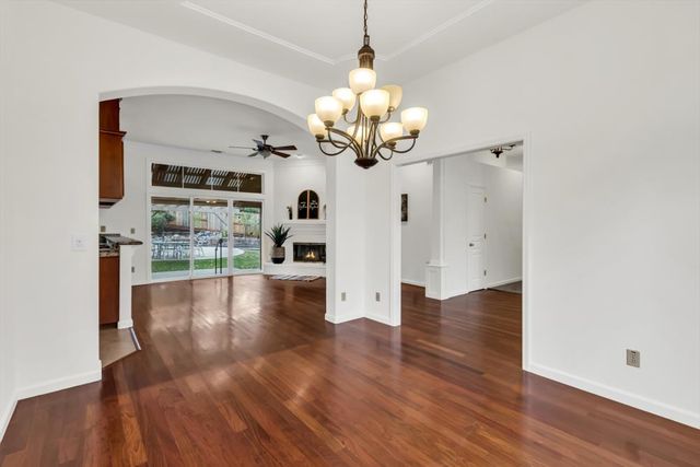 9431 Canyon Lake Ln, Orangevale, CA 95662