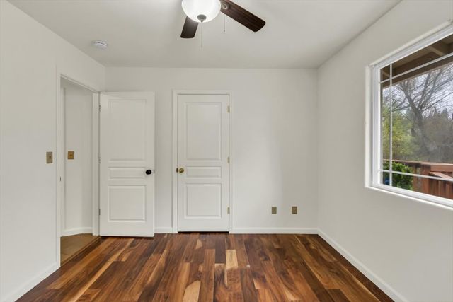 9431 Canyon Lake Ln, Orangevale, CA 95662