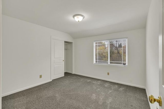 9431 Canyon Lake Ln, Orangevale, CA 95662