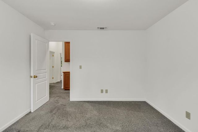 9431 Canyon Lake Ln, Orangevale, CA 95662