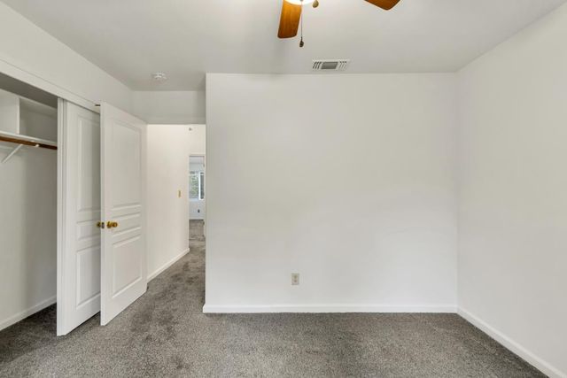 9431 Canyon Lake Ln, Orangevale, CA 95662