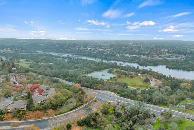 9431 Canyon Lake Ln, Orangevale, CA 95662