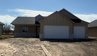 5412 N Toben Ct, Bel Aire, KS 67226