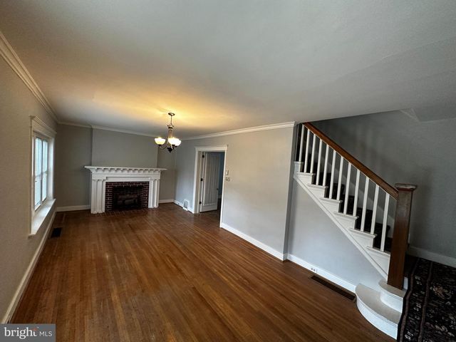 924 FRANKLIN ST, Wyomissing, PA 19610